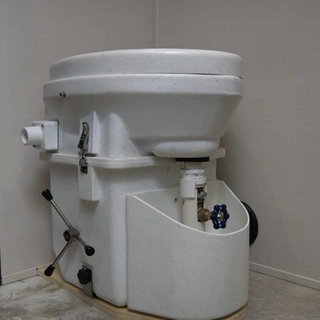 Composting,Toilet,In,A,Rv,Bathroom,That,Has,Been,Adapted Composting toilet