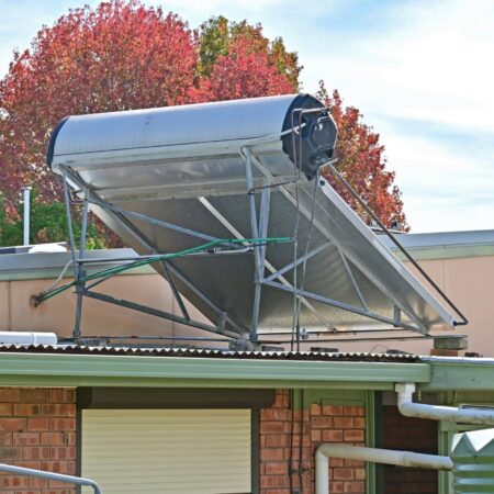Roof,Mounted,Passive,Solar,Hot,Water,Heater Roof-mounted solar hot water heater